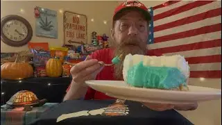 Tasting The Mountain Dew Baja Blast Pie 🥧 Is It Worth It? 