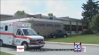 Car crashes into Lakeside Middle School