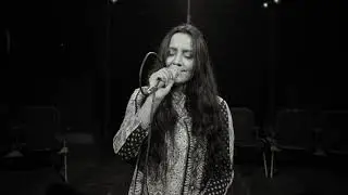 La Bruja Salguero, Mariano Delgado y Martín González - Déjame Estar