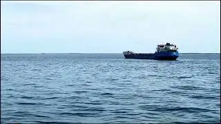 Великая и могучая река Волга. The great and mighty river Volga.