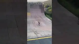 Backside air trick on a mega ramp skateboarding #skateboarding #megaramp