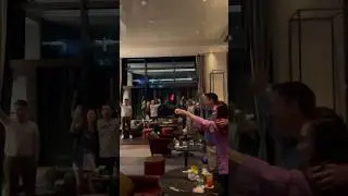 The bar lit up when I sang this song in Japan
