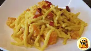 Pasta Zucca e Speck Cremosa 🎃 Ricetta Facile, Gustosa e Perfetta per l’Autunno
