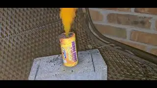Saturday nite demos : epic Orange TG brand  army smoke + 5 gold Phantom sparklers ! #safensane,