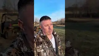 Что у них общего? 🤔 #курыназаднемдворе #юморпонятному #шутниксфермы #папинышутки