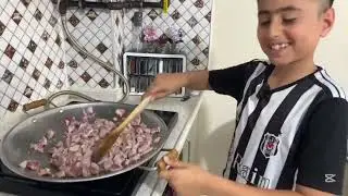 Bol Lezzetli Etli Saç Tava Tarifi – Pratik ve Nefis!