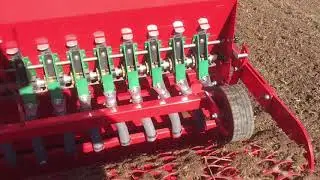 Block Busters Lifestyle Maintenance with John Deere and Del Morino Renovator in action.