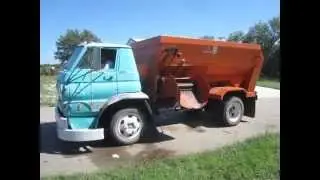 BigIron.com  1969 Dodge 600 Feed Truck  10-01-14 auction