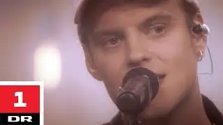 Hjalmer - Jeg Danser Med Mig Selv I Nat | Helt Lyrisk | DR1