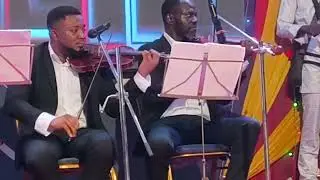 This Christmas Melody Will Melt Your Heart