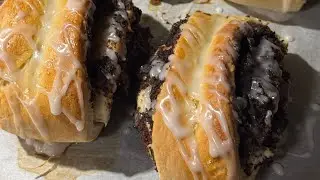 Poppyseed Rolls With Lemon Glaze