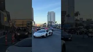 Corvettes and Lambos leaving SEMA 2023 #supercars