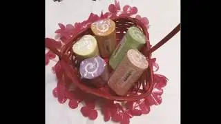 Breadou Swiss Roll Squishy