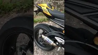 2023 Triumph Street Triple RS. Rear peg delete and Racefit Growler with baffle. Sounding awesome 🥰