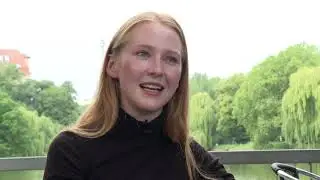 DARK Gina Stiebitz Interview auf deutsch Franziska Doppler NETFLIX - making of - Season 3 - review
