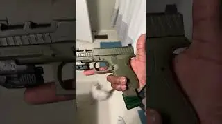 CUSTOM GUN BUILD GLOCK19 REPLICA !!!￼