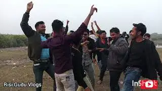 New year ରେ ପେଣ୍ଠ ବେଳାଭୂମି ରେ ଭୋଜି ||ସାଙ୍ଗ ମାନଙ୍କ ସହ ପେଣ୍ଠ ରେ ଭୋଜି ||Odisha sea beach ||Odisha ||