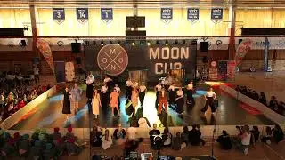 SIROTČINEC SLEČNY PEREGRINOVÉ - TSC Moon