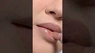 summer fridays lip balm 🤎 #beauty #summerfridays #lips #shortsfeed #shortvideo #shortsviral