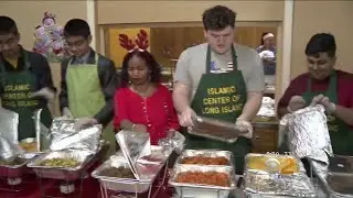 Long Island Christian & Muslim Volunteers Spread Holiday Cheer
