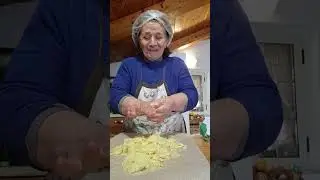 Pizza con parmigiano e non solo, una pizza semplice ma sublime!
