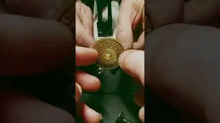 Gretsch 4160 Badge & Grommet Installation