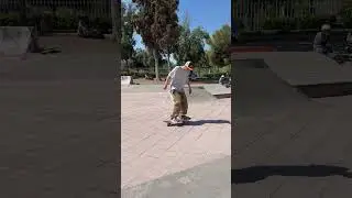 Switch varial hellflip - Parque Bustamante  #skateboarding #skate #santiagocentro