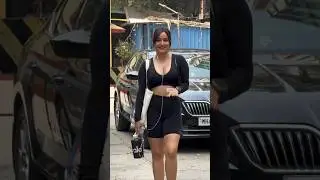 💪 Neha Sharma spotted today at Gym with a fresh workout vibe 😊