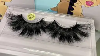 Pretty Little Lashes