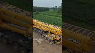 Assembly of a Giant Crane &ndash; Boom Installation Process at the Construction Site