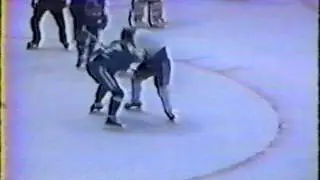 Tony Twist #15 vs John Kordic #37 Nords TC 91/92