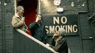 A Country Night in Nashville. Smoking