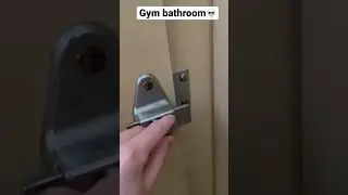 Gym bathroom💀