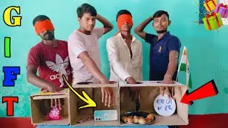 Hand in the Hole Challenge-Blindfold🤣 || जहा हाथ गया वो खाना पड़ेगा💥 || || the experiment wala