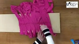 Upcycle Newcastle Rag Rug: 5 - How to Cut T-Shirt Yarn