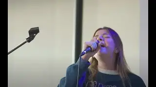 All Hail King Jesus - Laura Souguellis | UPPERROOM Tuesday Set 12/03/2024
