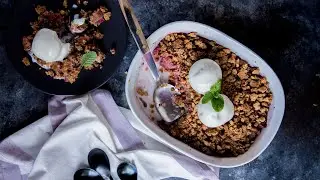 How To Make Rhubarb Crisp | Keto Crumble Topping That's Actually CRISPY!