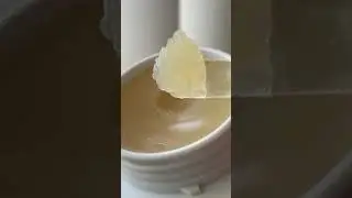 Lush, plump, juicy lips in two steps