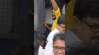 #dahisar टोलनाका पर #andolan करने गए #mns के कार्यकर्ताओं को #police ने किया डिटेन। #tollnaka #news