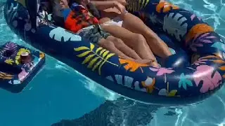 INFLATABLE POOL FLOAT with CANOPY   So Relaxing! Full Review