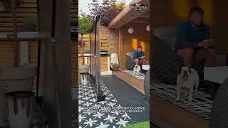 Идеальная установка для вечернего кино на открытом воздухе &ndash; напольный подъемный экран VividStorm...