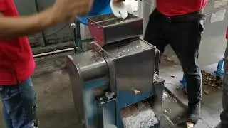 Coconut Grinding Machine COM40A