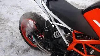 KTM Duke 390 + AR Racing
