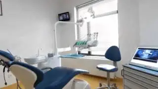 Centre d'implantologie de Bucarest