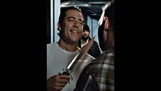 Negan saves Sasha #thewalkingdead