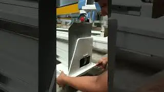 Beam structure of stone cutting machine