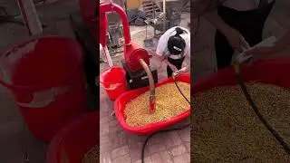 Household lighting electricity self-priming double-mouth hammer mill,can process cornmeal corn flour