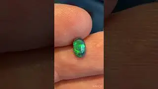 Gorgeous Green Color Lightning Ridge Australian Black Opal Gemstone