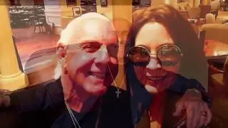 The Nature Boy Wishes Fans A Happy Holidays And Merry Christmas. Woooo!