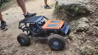 Trx4 Sport vs Axial Wraith